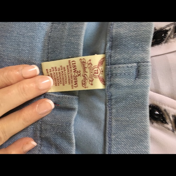 Capri - Picture 3 of 4